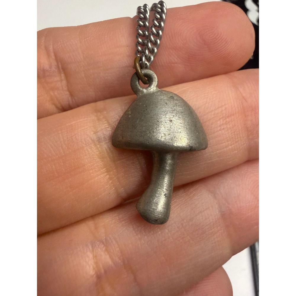 Pewter Mushroom Pendant Necklace Silver Tone Curb Chain Patent Clasp Whimsical